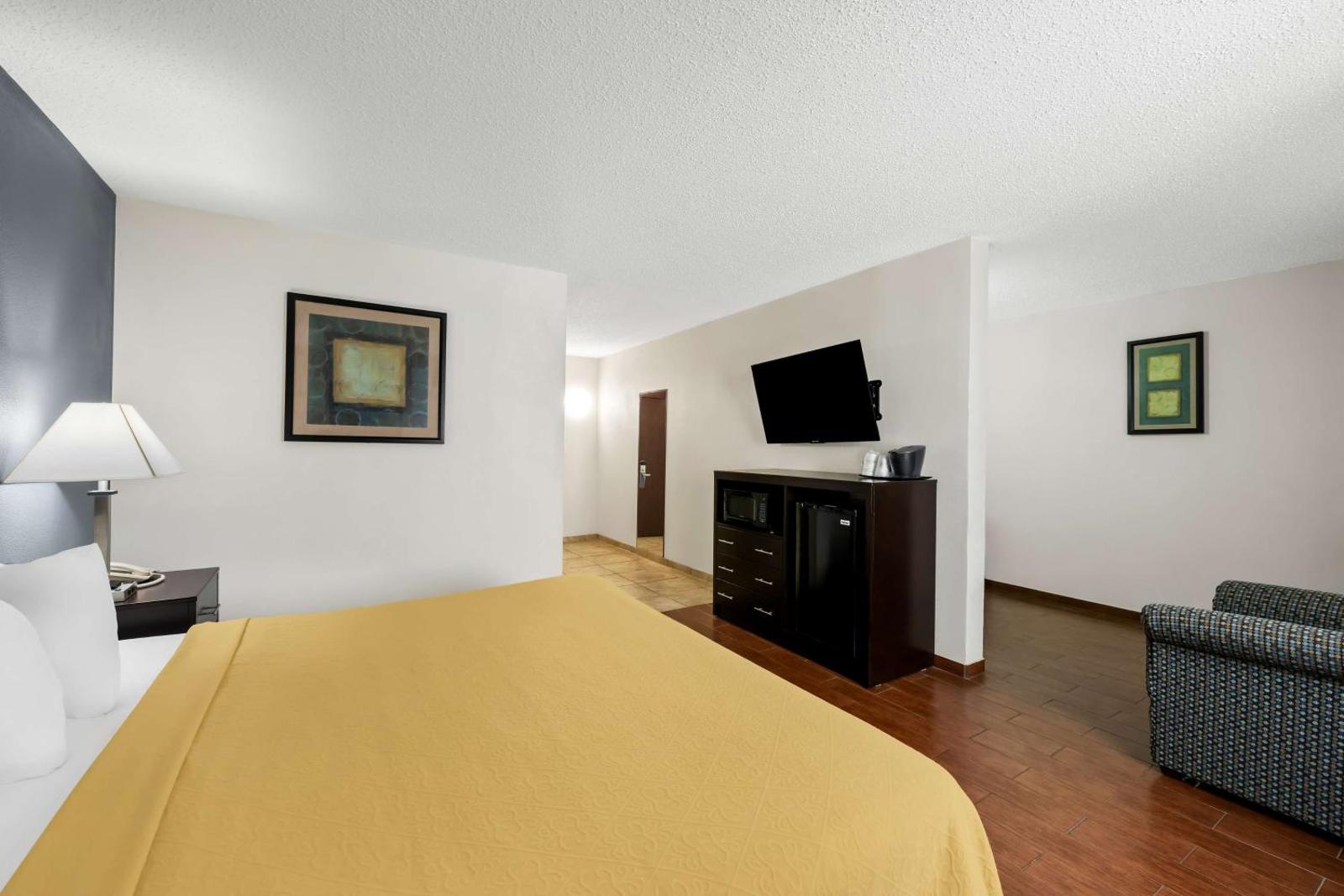 SureStay Plus Hotel by Best Western Lubbock Medical Center Main image 1