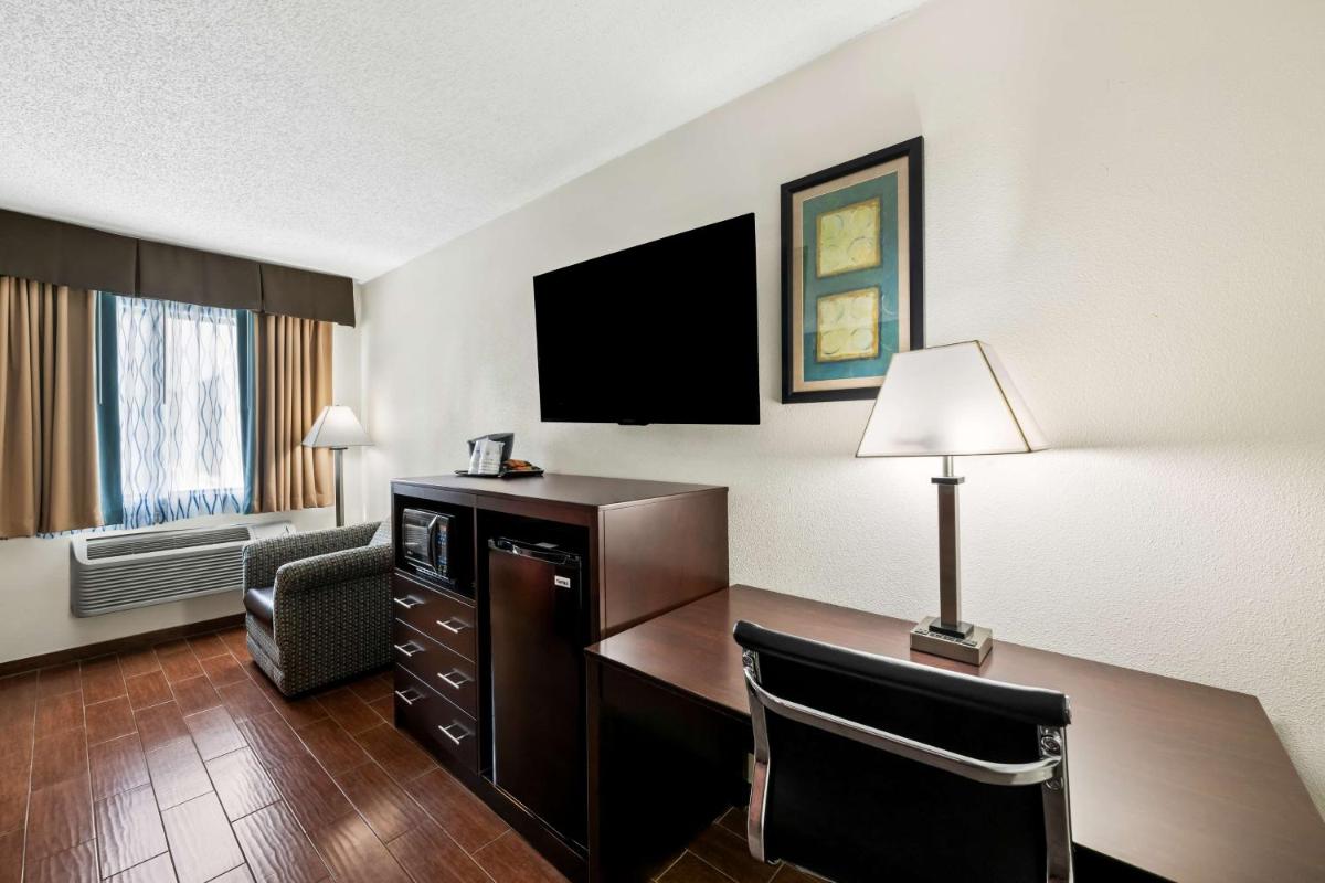 SureStay Plus Hotel by Best Western Lubbock Medical Center image 20